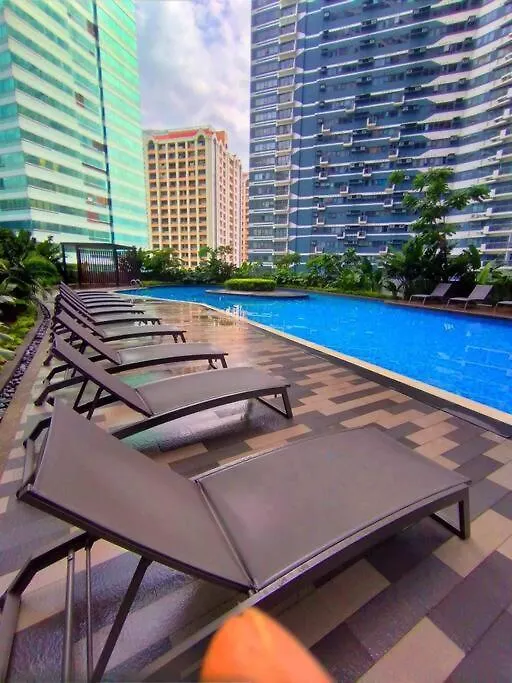 Air Residence A2 @Central Rcbc/Canadian Embassy Manila 0*,