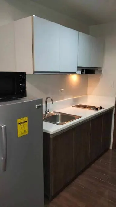 Air Residence A2 @Central Rcbc/Canadian Embassy Manila Philippines