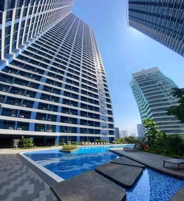 Air Residence A2 @Central Rcbc/Canadian Embassy Manila Philippines