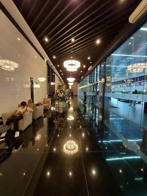 Apartment Air Residence A2 @Central Rcbc/Canadian Embassy Manila
