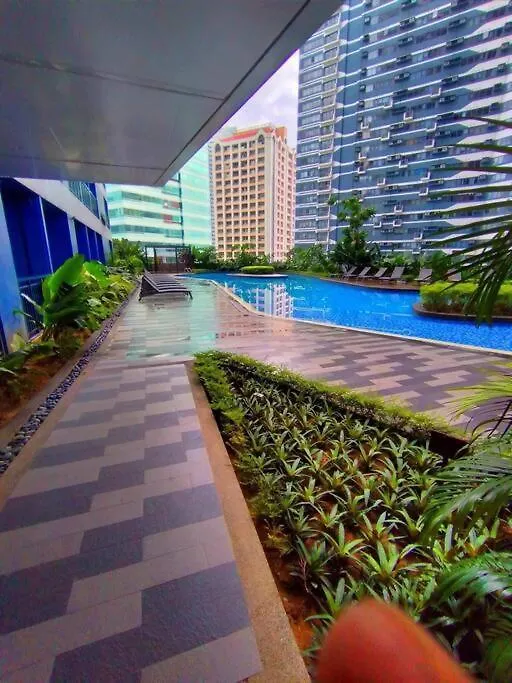 Air Residence A2 @Central Rcbc/Canadian Embassy Manila